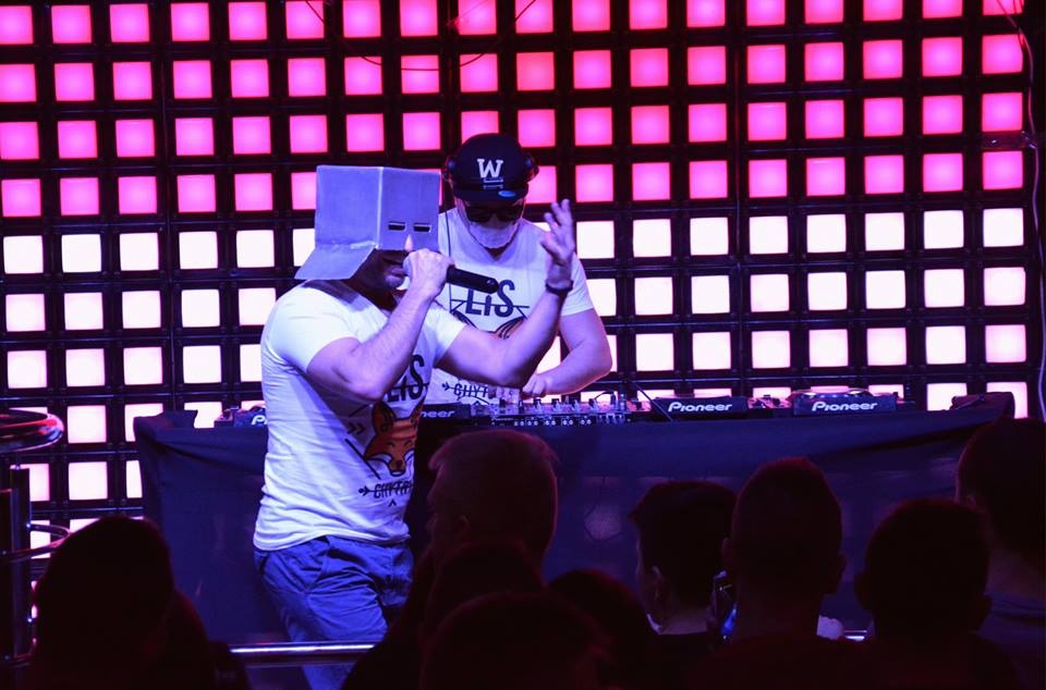 Koncert Chwytak & DJ Wiktor Ibiza Zalesie [11.11.2017] - zdjęcie #8 - eOstroleka.pl