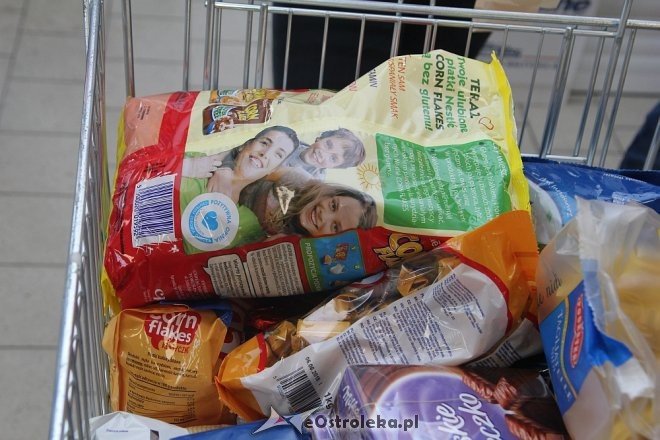 Świąteczna Zbiórka Żywności 2017 wystartowała [ZDJĘCIA] - zdjęcie #10 - eOstroleka.pl