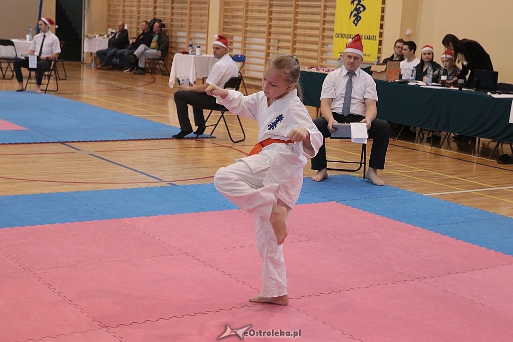 Mikołajkowy turniej karate [03.12.2017] - zdjęcie #8 - eOstroleka.pl