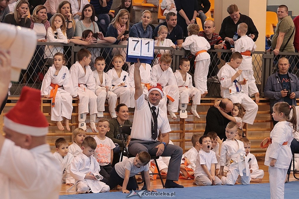 Mikołajkowy turniej karate [03.12.2017] - zdjęcie #25 - eOstroleka.pl