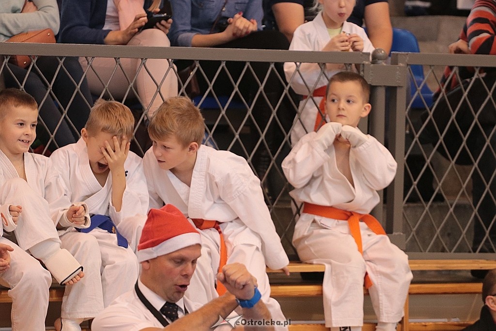 Mikołajkowy turniej karate [03.12.2017] - zdjęcie #75 - eOstroleka.pl