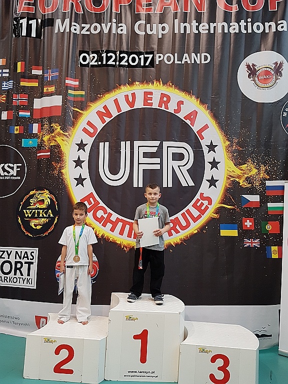 Fight Academy na zawodach w Tarczynie  - zdjęcie #1 - eOstroleka.pl