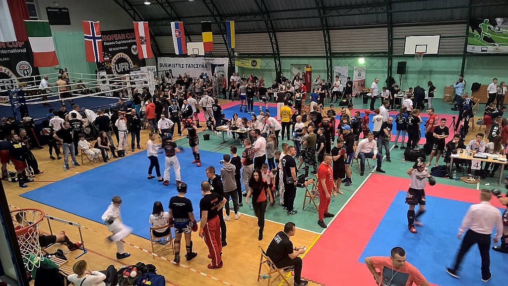 Fight Academy na zawodach w Tarczynie  - zdjęcie #12 - eOstroleka.pl