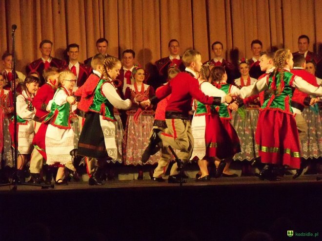 „Kurpianka” i „Śląsk” razem na scenie [ZDJĘCIA] - zdjęcie #45 - eOstroleka.pl