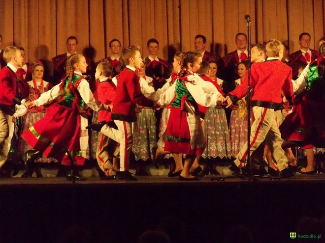 „Kurpianka” i „Śląsk” razem na scenie [ZDJĘCIA] - zdjęcie #48 - eOstroleka.pl