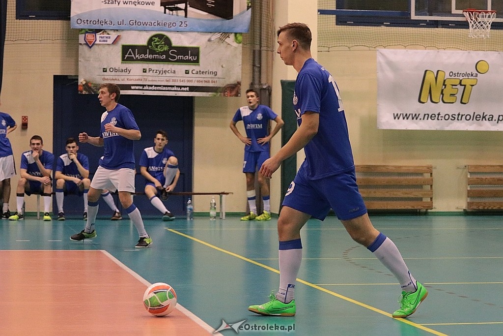 Nocna Liga Futsalu: 2 kolejka [09.12.2017] - zdjęcie #4 - eOstroleka.pl