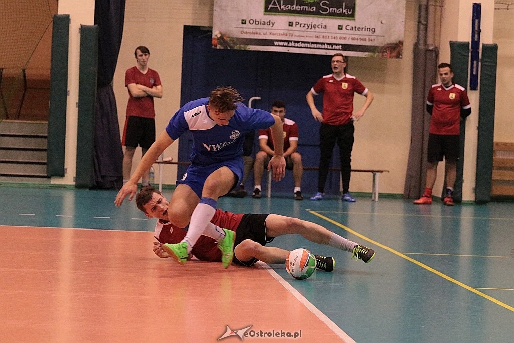 Nocna Liga Futsalu: 2 kolejka [09.12.2017] - zdjęcie #13 - eOstroleka.pl