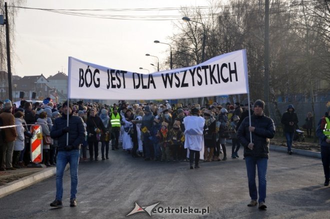 Orszak Trzech Króli w Ostrołęce [06.01.2018] - zdjęcie #49 - eOstroleka.pl