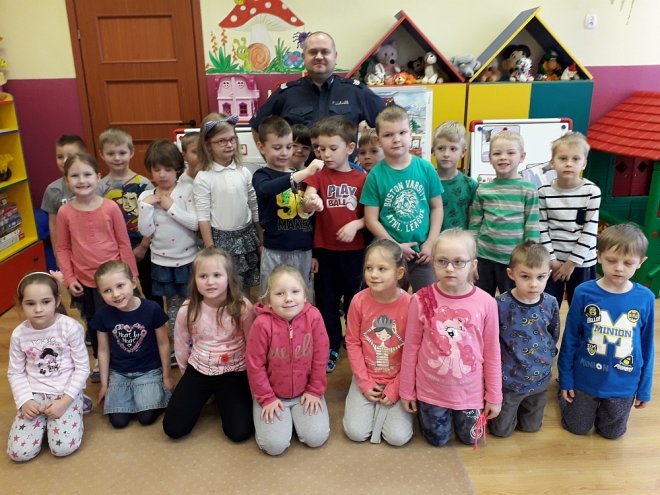 Przedszkolaki z ósemki będą bezpieczne w ferie [ZDJĘCIA] - zdjęcie #6 - eOstroleka.pl