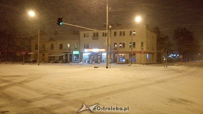 Śnieżyca w Ostrołęce i regionie [18.01.2018] - zdjęcie #1 - eOstroleka.pl