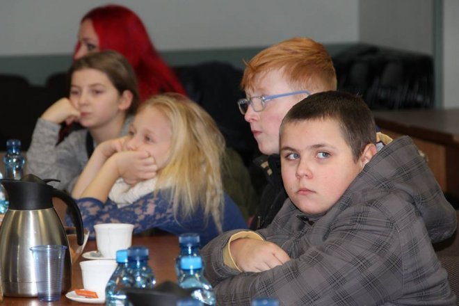 Podopieczni TPD z „edukacyjną” wizytą w ostrołęckim ratuszu [25.01.2018] - zdjęcie #1 - eOstroleka.pl