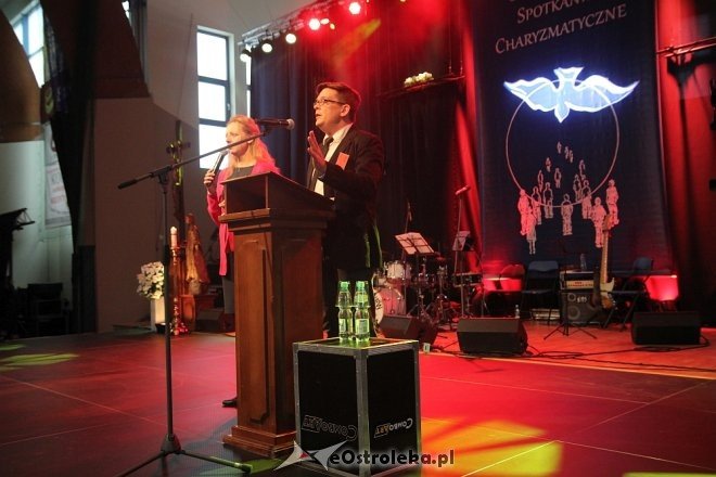 XV Ostrołęckie Spotkania Charyzmatyczne - niedziela, dzień trzeci [28.01.2018] - zdjęcie #14 - eOstroleka.pl