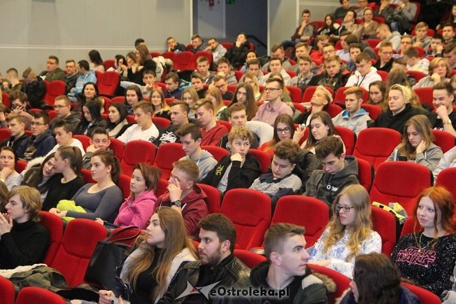 Z ostrołęcką młodzieżą o profilaktyce uzależnień od środków odurzających [06.02.2018] - zdjęcie #8 - eOstroleka.pl