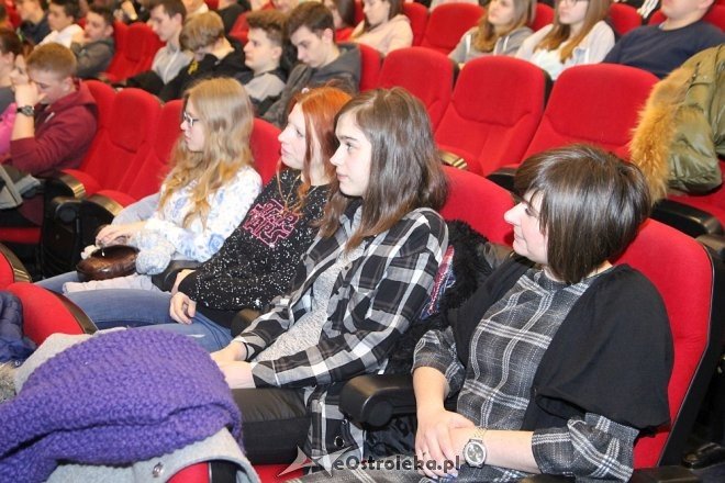 Z ostrołęcką młodzieżą o profilaktyce uzależnień od środków odurzających [06.02.2018] - zdjęcie #11 - eOstroleka.pl
