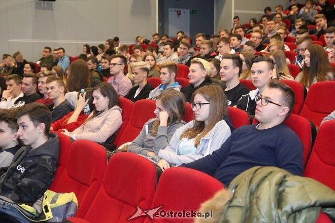 Z ostrołęcką młodzieżą o profilaktyce uzależnień od środków odurzających [06.02.2018] - zdjęcie #13 - eOstroleka.pl