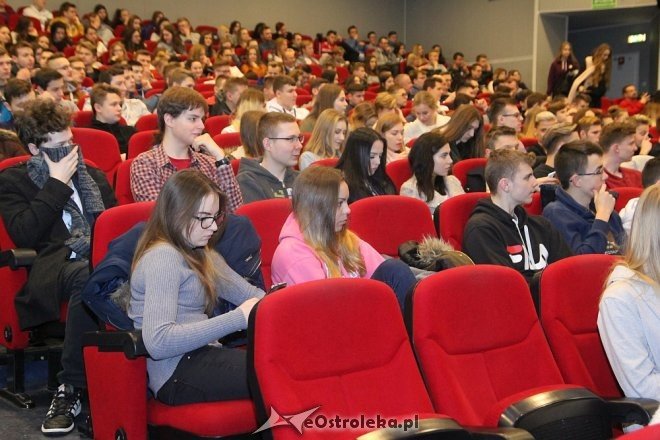 Z ostrołęcką młodzieżą o profilaktyce uzależnień od środków odurzających [06.02.2018] - zdjęcie #17 - eOstroleka.pl