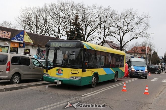Śmiertelny wypadek przy dworcu PKS [22.02.2018] - zdjęcie #1 - eOstroleka.pl