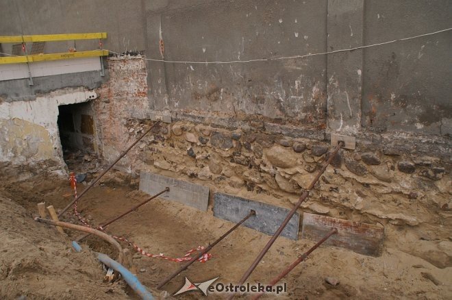 Raport z placu budowy Muzeum Żołnierzy Wyklętych [06.03.2018] - zdjęcie #24 - eOstroleka.pl