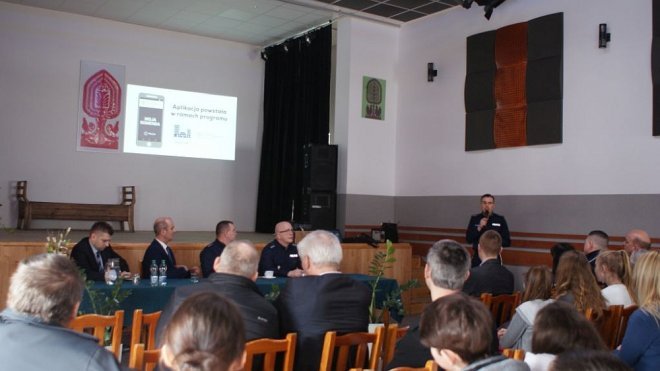 Rozmawiali o bezpieczeństwie z mieszkańcami gminy Lelis [07.03.2018] - zdjęcie #6 - eOstroleka.pl