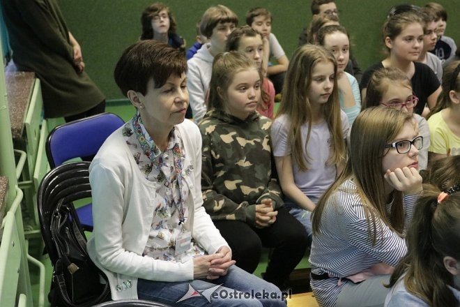 Podsumowanie projektu „Schools in the UK” w SP nr 10 w Ostrołęce [13.03.2018] - zdjęcie #10 - eOstroleka.pl