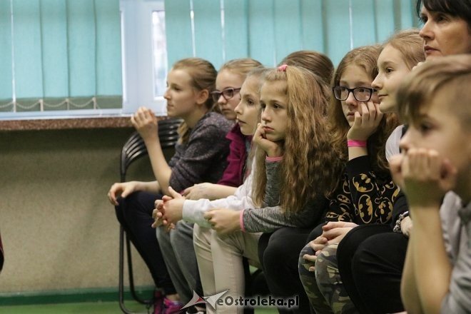 Podsumowanie projektu „Schools in the UK” w SP nr 10 w Ostrołęce [13.03.2018] - zdjęcie #61 - eOstroleka.pl
