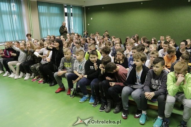 Podsumowanie projektu „Schools in the UK” w SP nr 10 w Ostrołęce [13.03.2018] - zdjęcie #89 - eOstroleka.pl