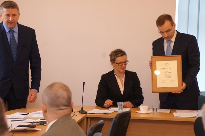 XLIII sesja Rady Powiatu w Ostrołęce [16.03.2018] - zdjęcie #15 - eOstroleka.pl