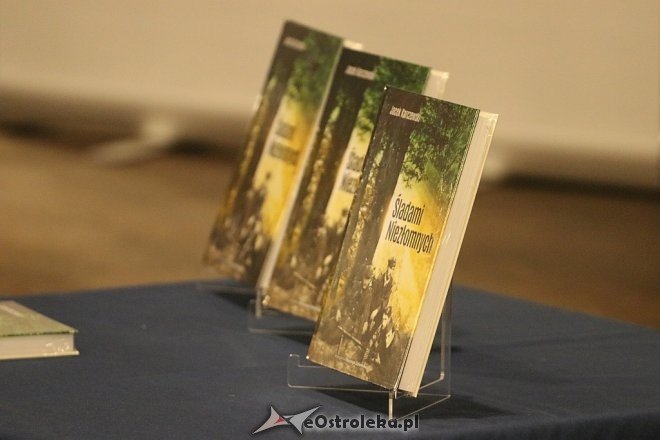 Promocja książki Śladami Niezłomnych [26.03.2018] - zdjęcie #9 - eOstroleka.pl