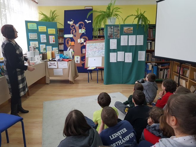 Spotkanie z Barbarą Zakrzewską w Szkole Podstawowej Nr 2 [23.03.2018] - zdjęcie #1 - eOstroleka.pl