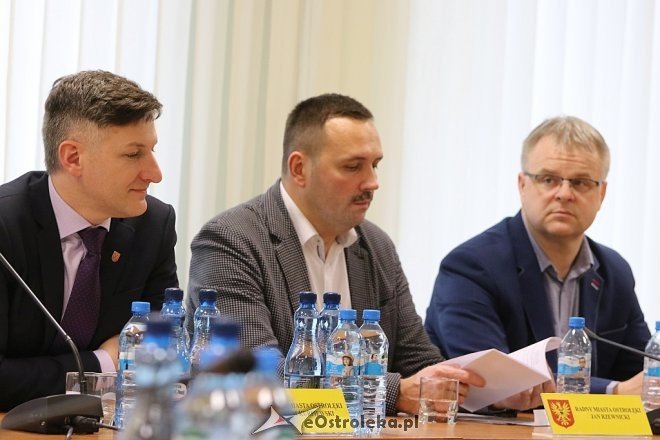 Sesja rady miasta Ostrołęki [03.04.2018] - zdjęcie #6 - eOstroleka.pl