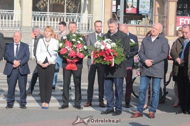 Ostrołęczanie uczcili pamięć ofiar Katastrofy Smoleńskiej [10.04.2018] - zdjęcie #33 - eOstroleka.pl