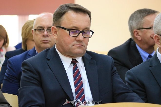 XLIV sesja Rady Powiatu w Ostrołęce [12.04.2018] - zdjęcie #30 - eOstroleka.pl