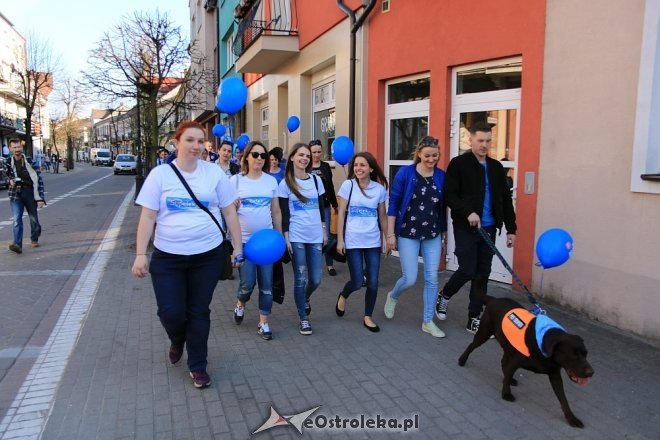 Niebieski Marsz ulicami Ostrołęki [14.04.2018] - zdjęcie #10 - eOstroleka.pl
