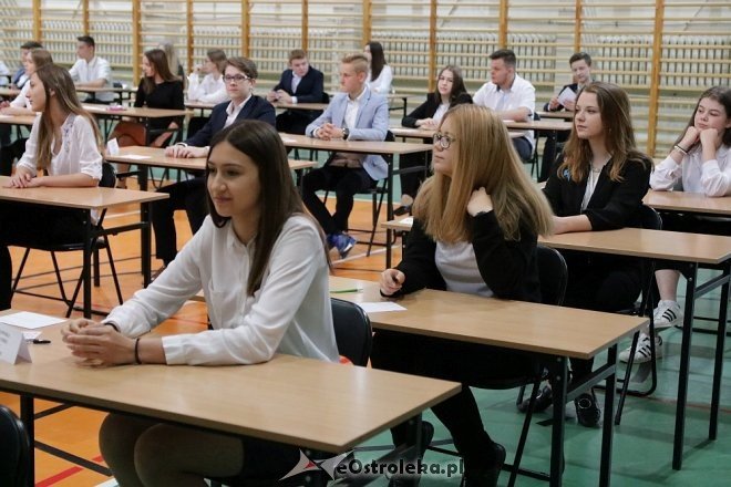 Egzamin gimnazjalny 2018 w Ostrołęce. Część humanistyczna [18.04.2018] - zdjęcie #79 - eOstroleka.pl