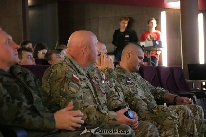 Ostrołęka: Spotkanie z weteranami misji pokojowych Wojska Polskiego [19.04.2018] - zdjęcie #3 - eOstroleka.pl
