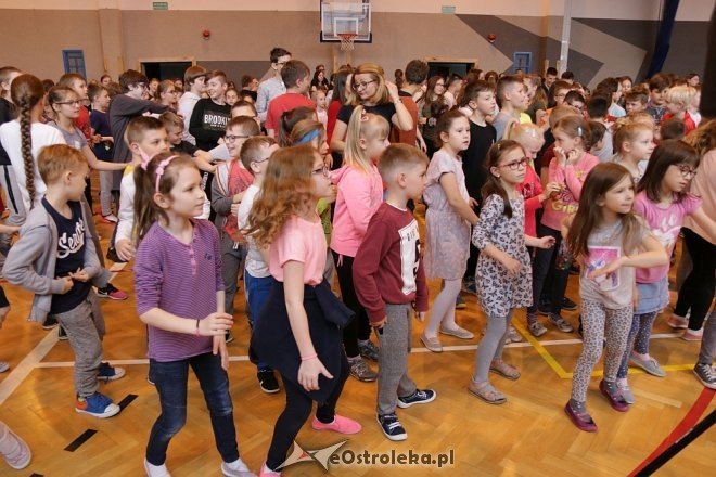 Dzień tańca w ostrołęckiej „dziesiątce” [25.04.2018] - zdjęcie #30 - eOstroleka.pl