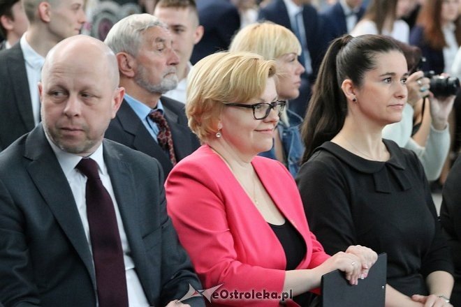 Rozdanie świadectw maturalnych w I LO w Ostrołęce [27.04.2018] - zdjęcie #20 - eOstroleka.pl