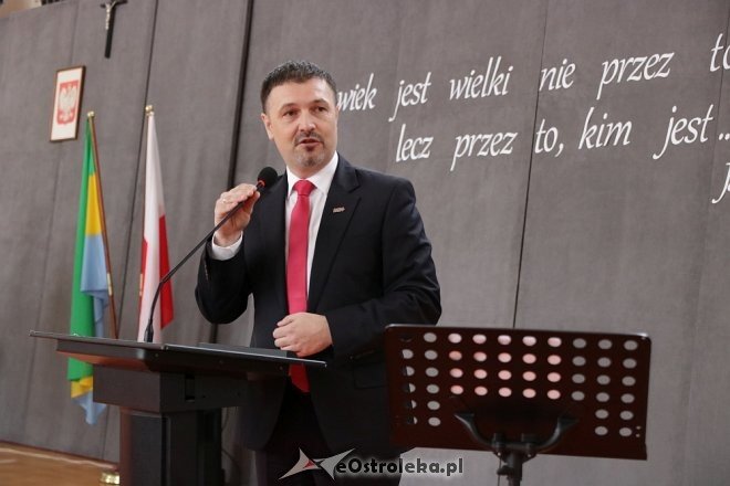 Rozdanie świadectw maturalnych w ZSZ nr 1 w Ostrołęce [27.04.2018] - zdjęcie #73 - eOstroleka.pl