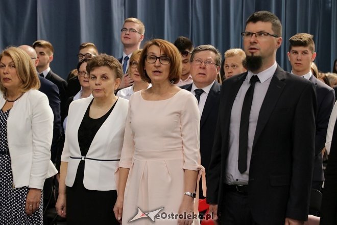 Rozdanie świadectw maturalnych w ZSZ nr 4 [27.04.2018] - zdjęcie #52 - eOstroleka.pl