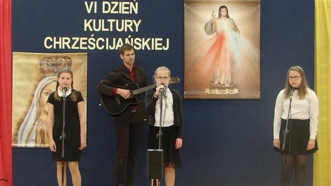 VI Dzień Kultury Chrześcijańskiej w SP w Białobieli [28.04.2018] - zdjęcie #8 - eOstroleka.pl
