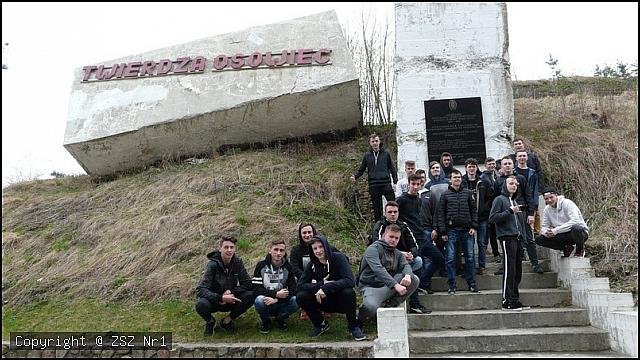 Uczniowie ZSZ nr 1 z wizytą na poligonie w Bemowie Piskim [04.05.2018] - zdjęcie #31 - eOstroleka.pl