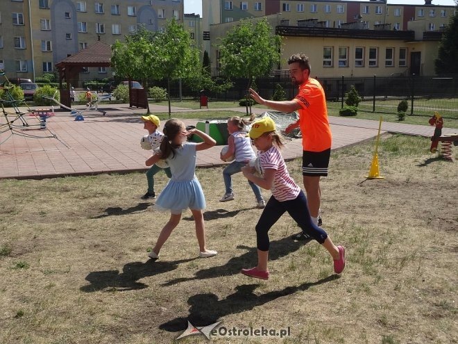 Dzień sportu z APN-em w Krainie Misiów [11.05.2018] - zdjęcie #71 - eOstroleka.pl