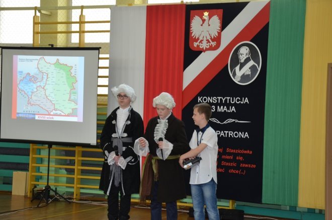 Święto Patrona w Szkole Podstawowej nr 2 [10.05.2018] - zdjęcie #8 - eOstroleka.pl