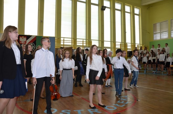Święto Patrona w Szkole Podstawowej nr 2 [10.05.2018] - zdjęcie #39 - eOstroleka.pl
