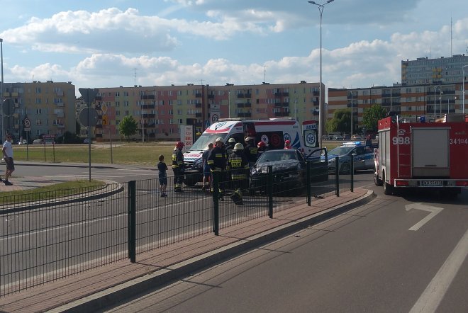 Wypadek na ul. Fieldorfa-Nila [13.05.2018] - zdjęcie #4 - eOstroleka.pl