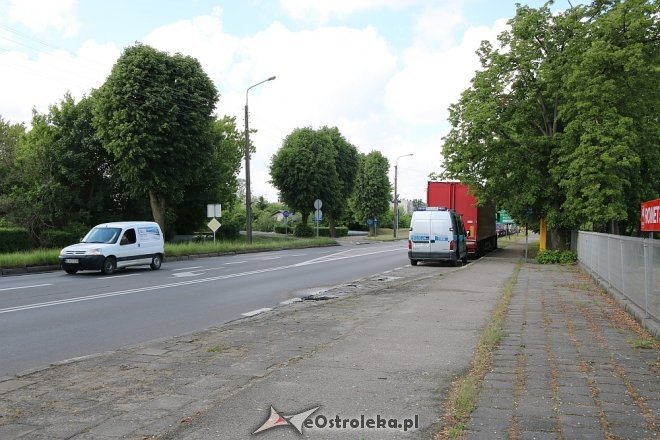 Ostrołęka: Zderzenie ciężarówki z sarną na Traugutta [15.05.2018] - zdjęcie #2 - eOstroleka.pl
