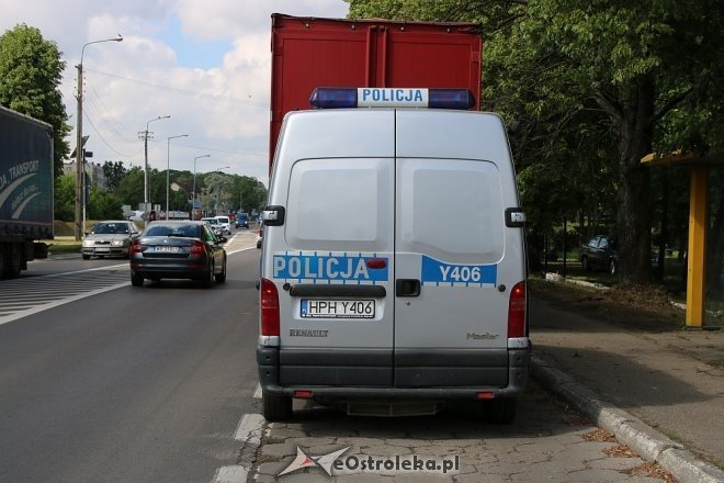 Ostrołęka: Zderzenie ciężarówki z sarną na Traugutta [15.05.2018] - zdjęcie #8 - eOstroleka.pl