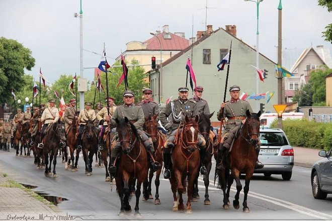 Parada wojskowa na ulicach Ostrołęki [26.05.2018] - zdjęcie #4 - eOstroleka.pl