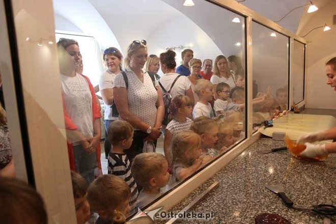 Przedszkolaki z Krainy Misiów w Fabryce Cukierków [24.05.2018] - zdjęcie #11 - eOstroleka.pl
