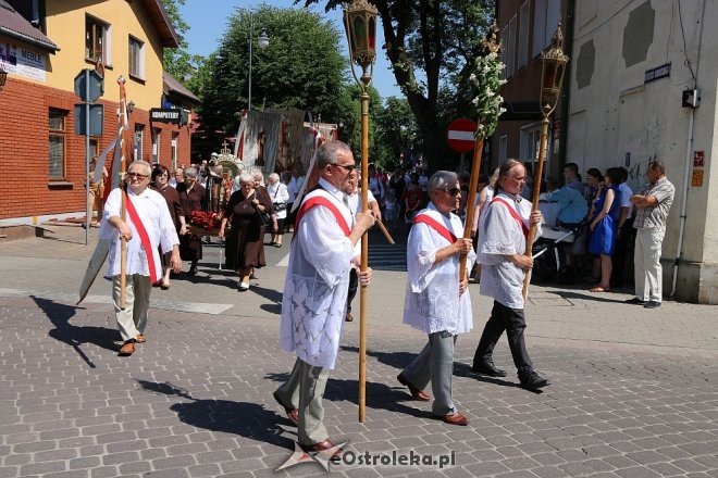 Procesja Bożego Ciała w parafi pw. św. Antoniego w Ostrołęce [31.05.2018] - zdjęcie #4 - eOstroleka.pl